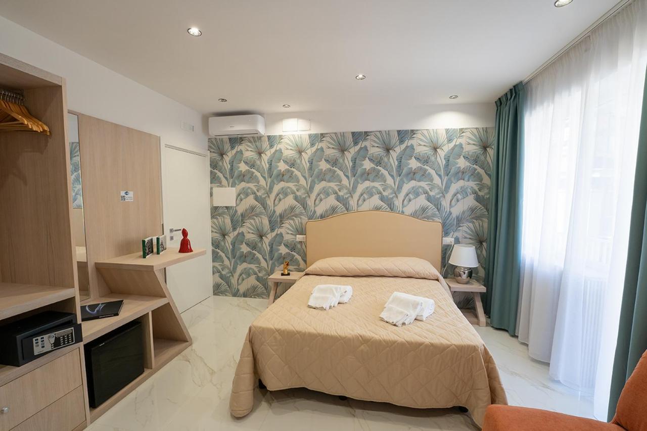 Greros H. Rooms Napoli Centro By Clapa Group Dislocated Hospitality Dış mekan fotoğraf