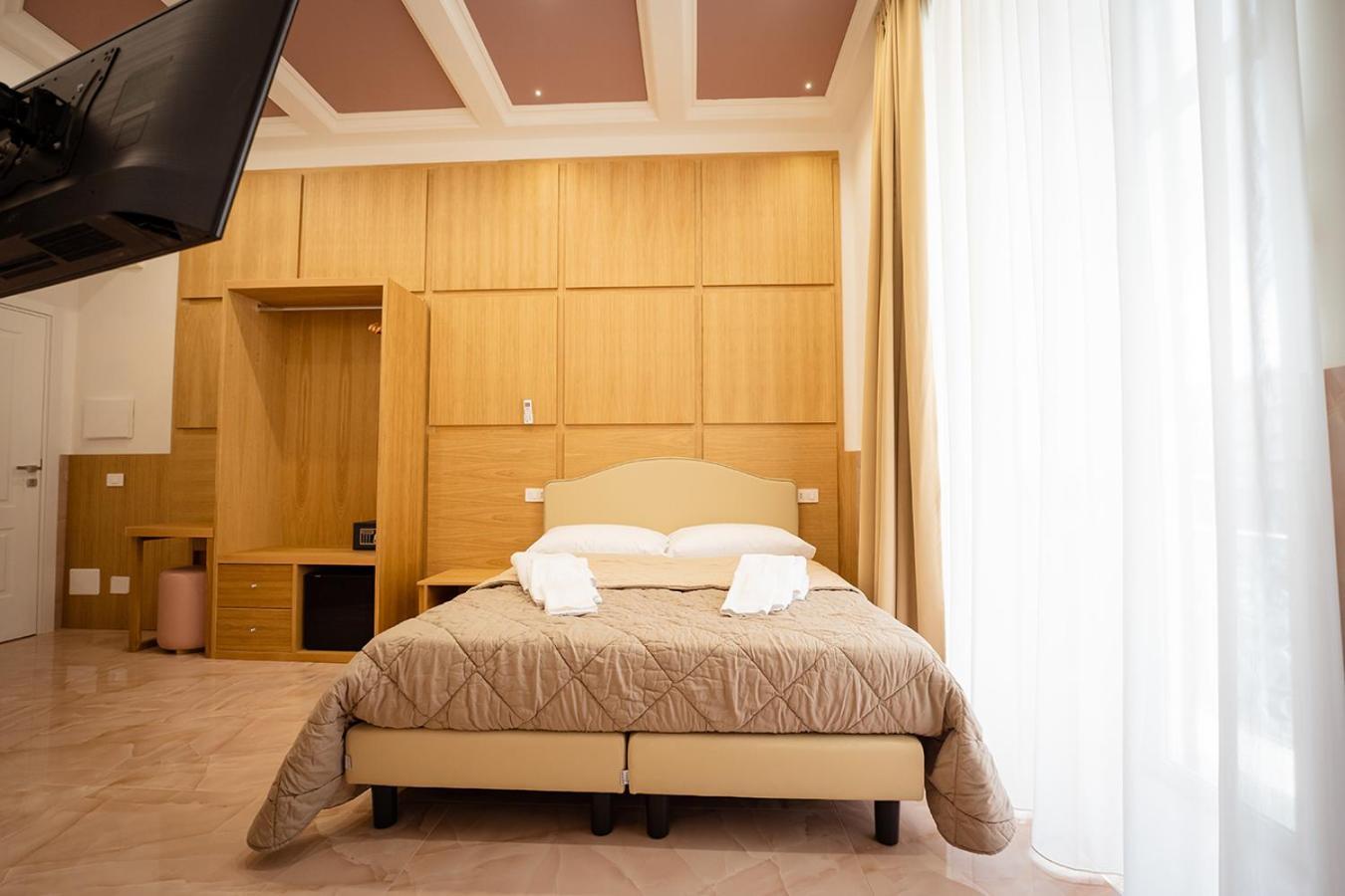 Greros H. Rooms Napoli Centro By Clapa Group Dislocated Hospitality Dış mekan fotoğraf