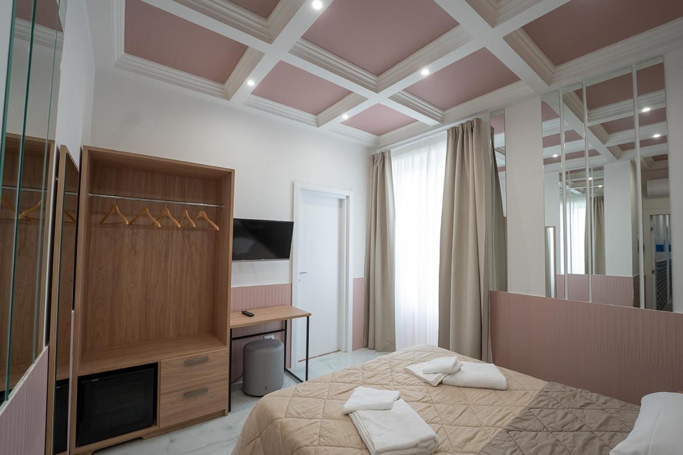 Greros H. Rooms Napoli Centro By Clapa Group Dislocated Hospitality Dış mekan fotoğraf