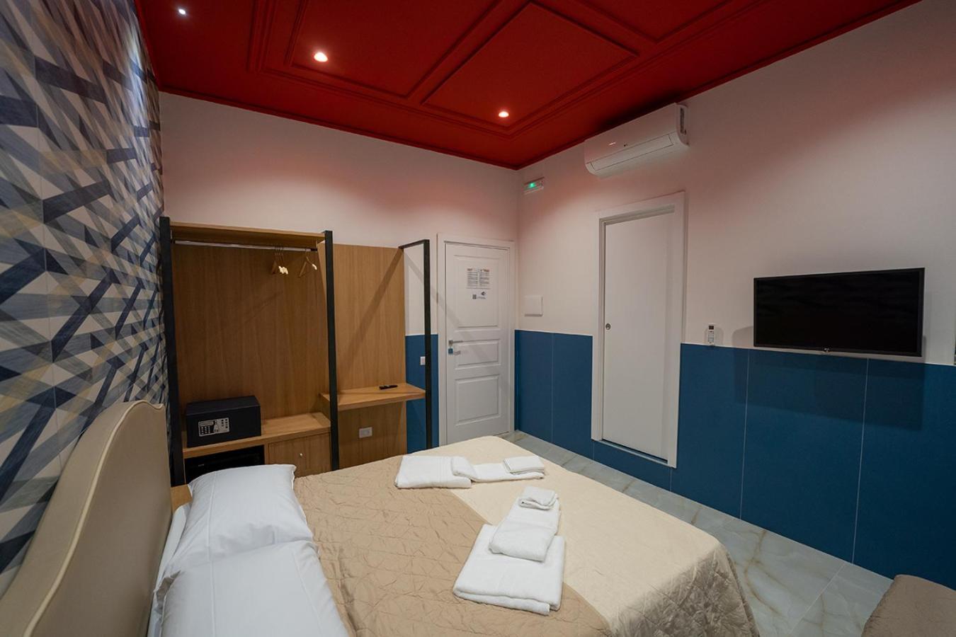 Greros H. Rooms Napoli Centro By Clapa Group Dislocated Hospitality Dış mekan fotoğraf